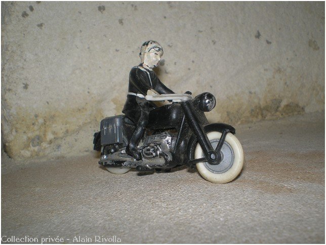 collect-privee-alain-rivolla-cycliste_011
